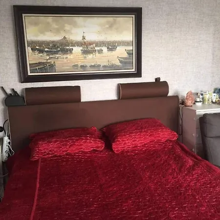 Private With An Awesome Sea View In Istanbul